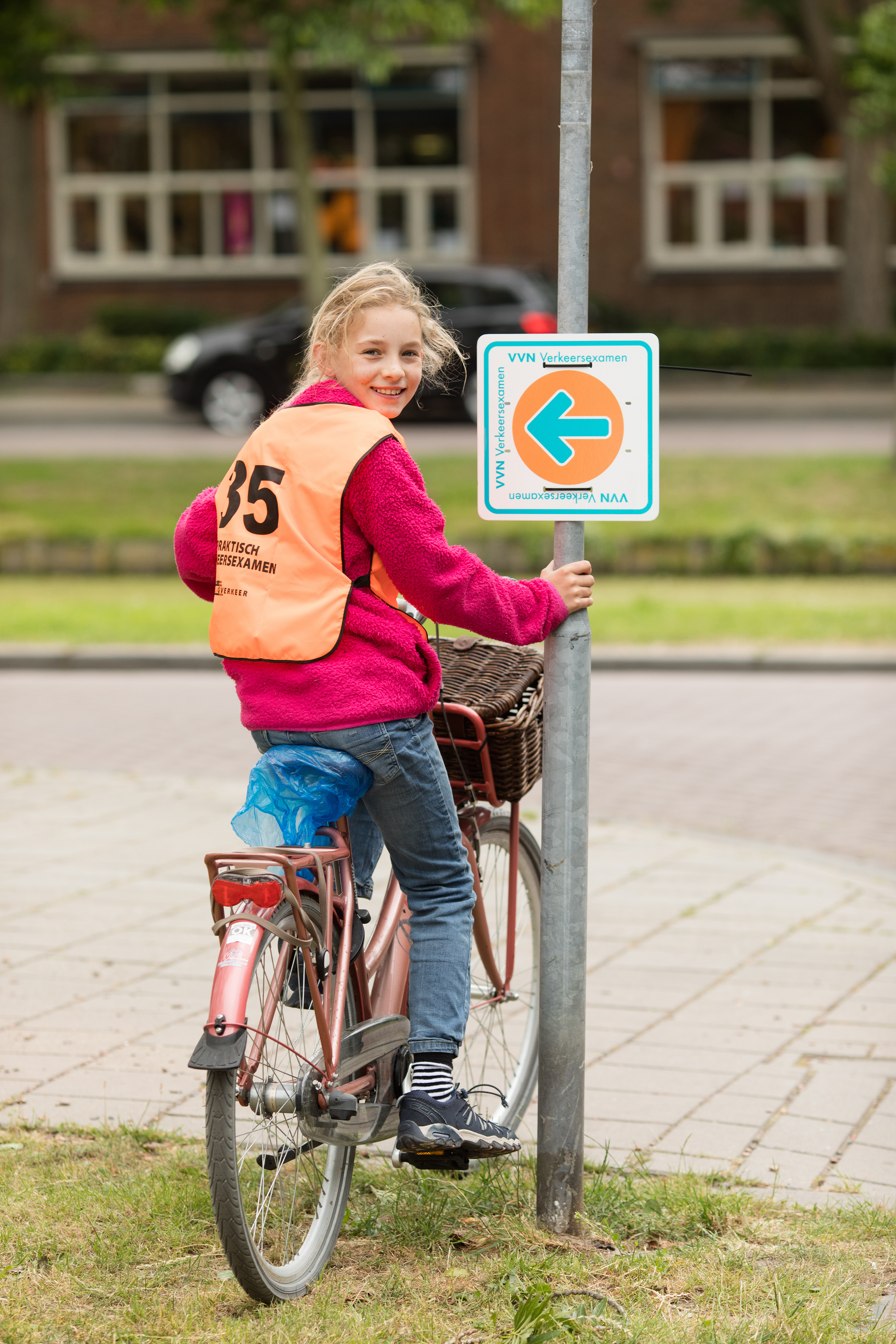 VVN-Praktisch-verkeersexamen-routebord